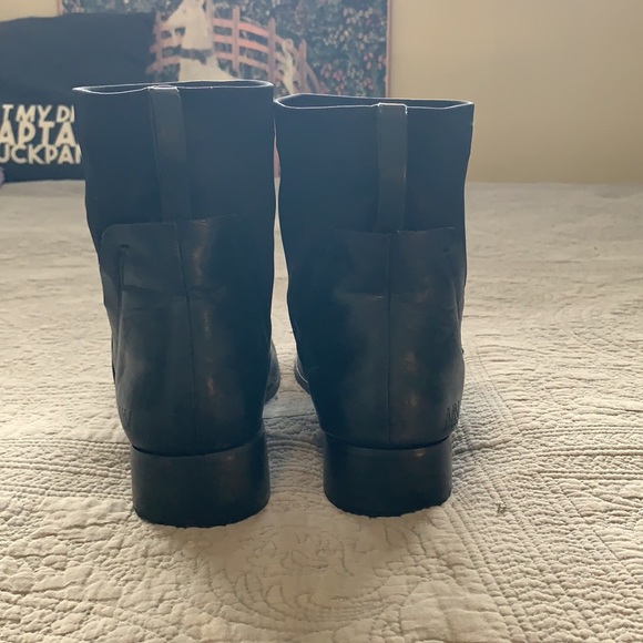 matt & nat black vegan Chelsea Boot - Picture 4 of 6